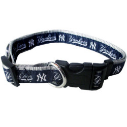 New York Yankees Dog Collar and Leash | PrestigeProductsEast.com